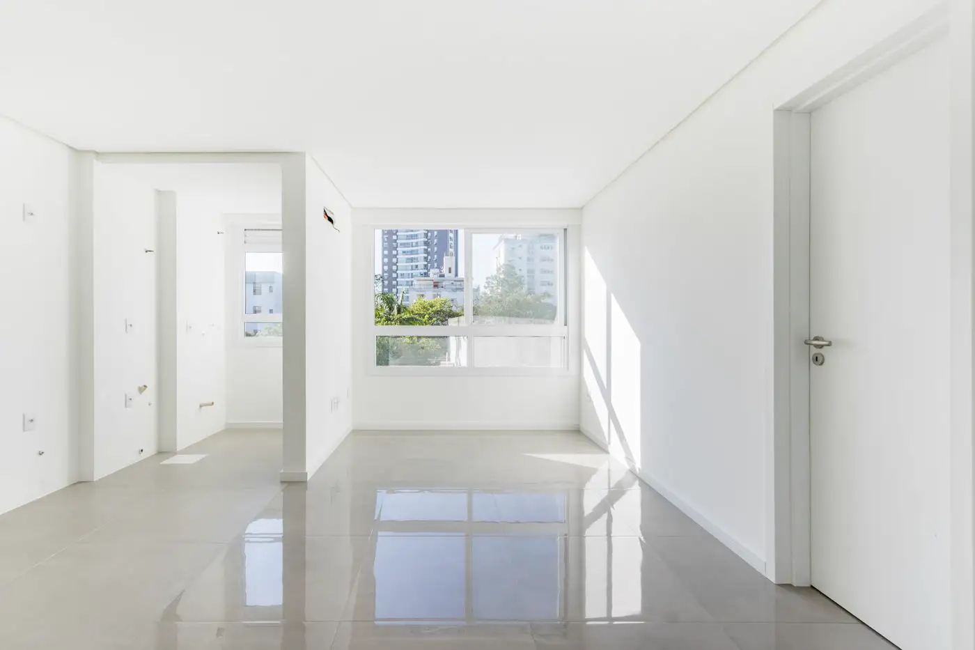 Living integrado de apartamento do Palazzo di Milano